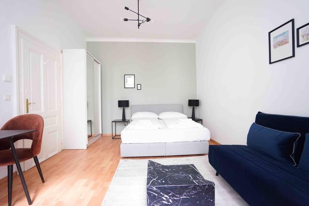 Boutique Suite Near Museum District Vienna Exterior photo